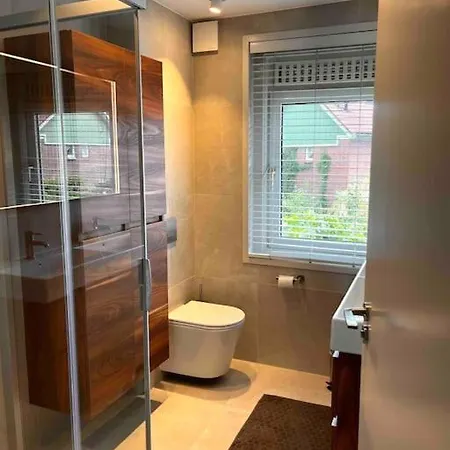 Apartment Stijlvol Familie Huis In Rustige Buurt Amsterdam