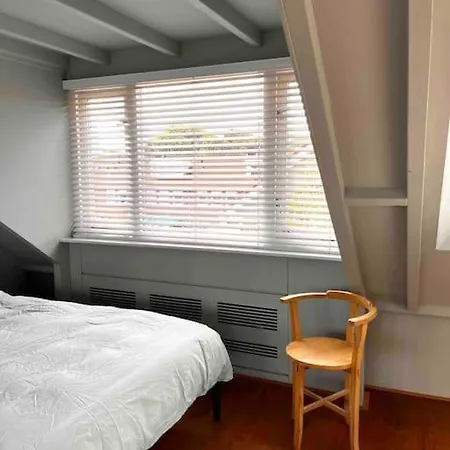 Stijlvol Familie Huis In Rustige Buurt